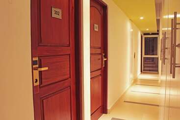هتل Thilhara Days Inn