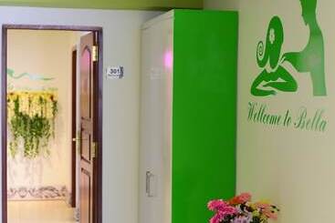 هتل Thilhara Days Inn