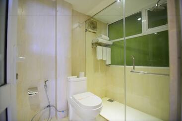 هتل Thilhara Days Inn