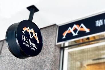 هتل Wallsun