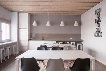 هاستل Residencia Tomás Alfaro Fournier