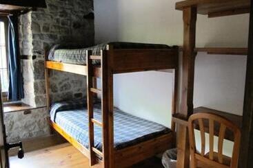 Albergue Turístico Valdebaró