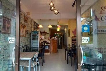 Amaretto Hostel