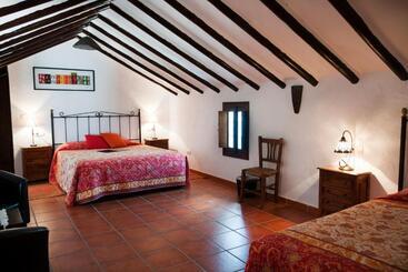 تختخواب و صبحانه Cortijo La Haza