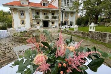 هتل Hosteria De Arnuero