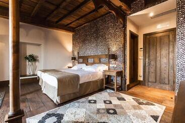 Pazo Da Pena Manzaneda - Manzaneda