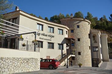 هتل Restaurante Viñas Viejas