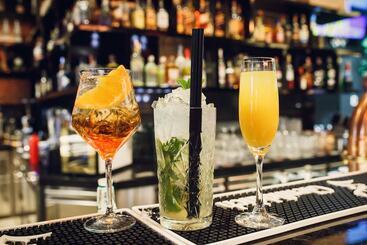 酒店 Royal & Spa