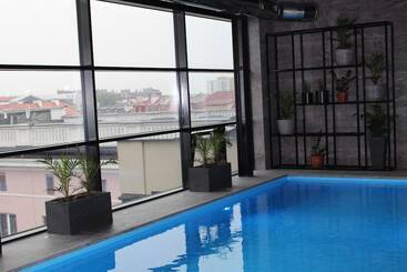 酒店 Royal & Spa