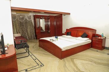בית מלון כפרי Ulo Cloud 7 Resort