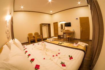 هتل Dormitory @ Westay Bagan Lotus