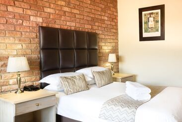 Willows Garden Hotel Potchefstroom