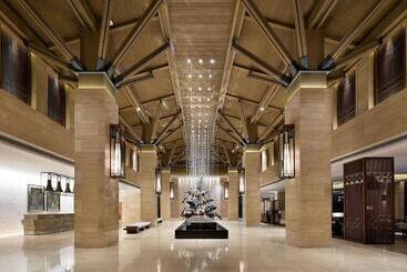 هتل Wyndham Grand Plaza Royale Wenchang