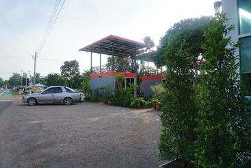 مُتل Meephawa Resort