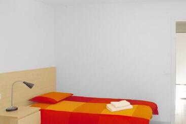 Résidencia Universitària Pare Claret   Hostel