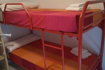Résidencia Universitària Pare Claret   Hostel