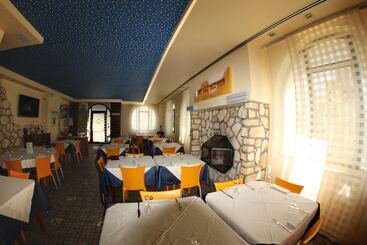 هتل Albergo La Coccinella