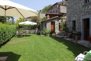 هتل Il Borgo Ospitale   Albergo Diffuso