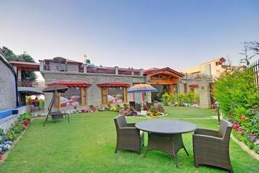 هتل Ojaswi Himalayan Resort