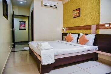 هتل Tulsi Residency
