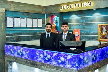 هتل Tulsi Residency