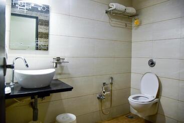 هتل Tulsi Residency