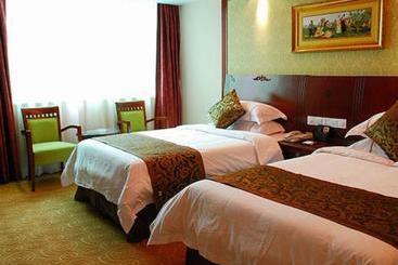 Vienna Hotel Shenzhen Shiyantong Fuyu