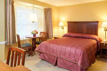 مُتل Stockton Inns