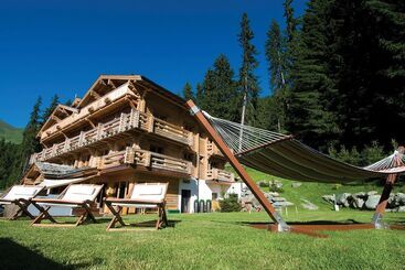 Отель The Lodge Verbier