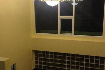 مُتل Greenfield Residence