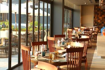 Novotel Phu Quoc Resort
