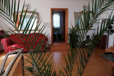 استراحتگاه Casa Regala Ear