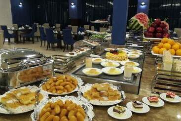 & Resort Golden Marina Yanbu