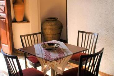 B & B Stillachiara