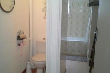 تختخواب و صبحانه Chambre D'hôtes Au Bord De Mer