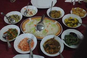 تختخواب و صبحانه Pura Sanda Villa