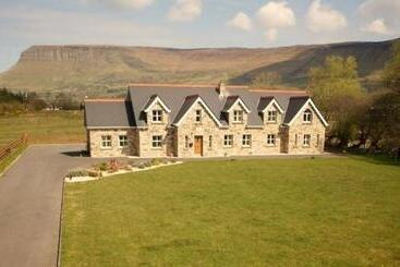 تختخواب و صبحانه Yeats Lodge