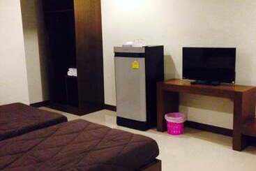 مُتل Room Riverside