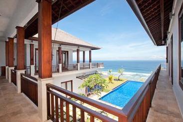 استراحتگاه Indigo Dream Surf & Holiday Retreat