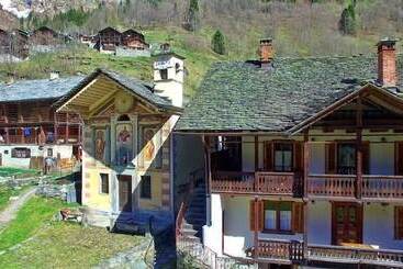 Hotel Albergo Montagna Di Luce