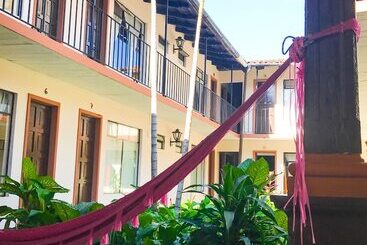 هتل Villa De Flores