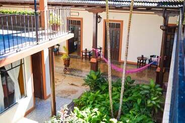 هتل Villa De Flores