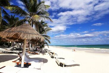 ホテル Villa Las Estrellas Tulum  Located At The Party Zone