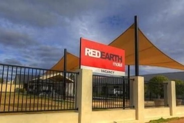 Red Earth Motel
