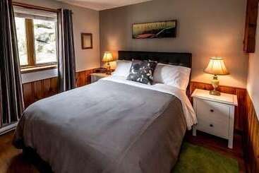 استراحتگاه Chalets Lac à La Truite