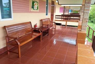 Sangtong Beach Resort