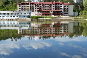 Tryavna Lake Hotel & Spa