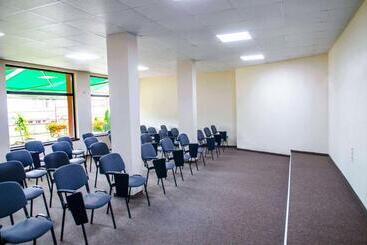 Tryavna Lake Hotel & Spa