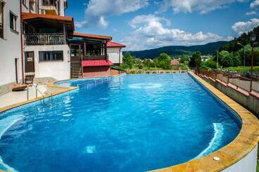 Tryavna Lake Hotel & Spa