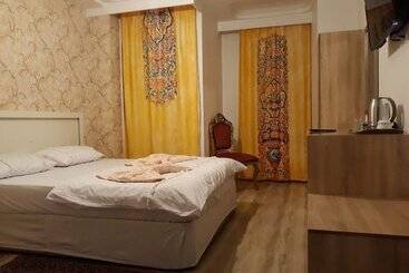 هتل Ardabil Ideal Boutique
